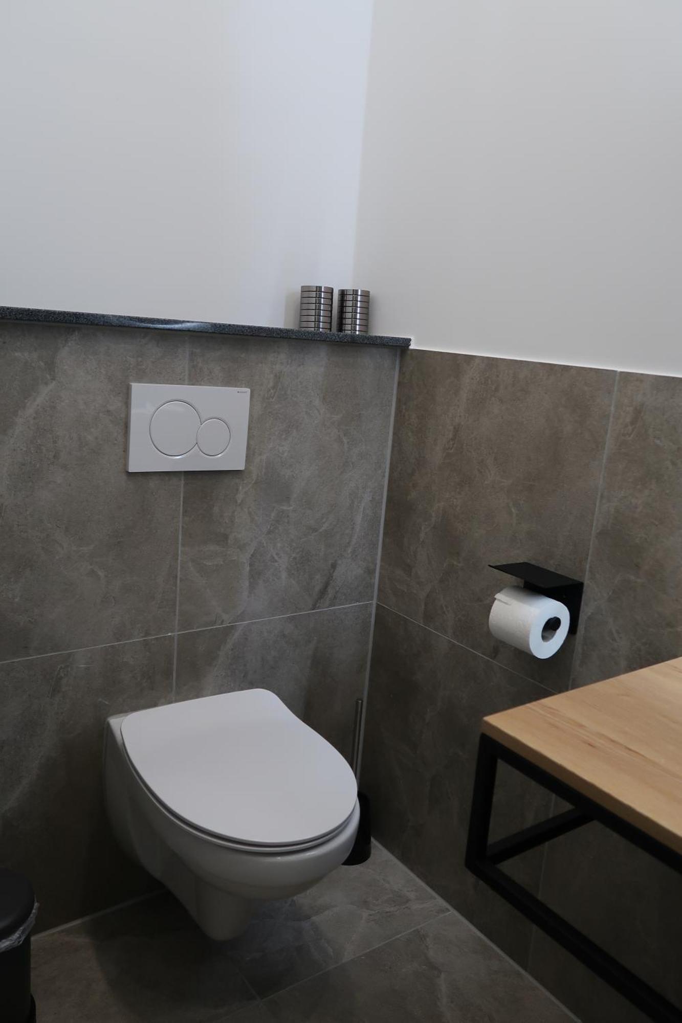 Toka Rooms - An Der Regiobahn Mettmann Ngoại thất bức ảnh